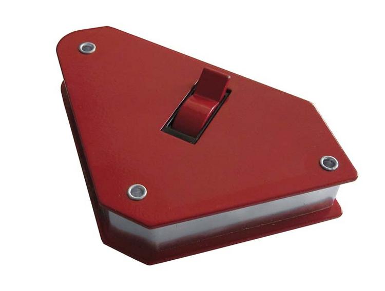 2542000044646_0 Magnet uhlový 130x150x32mm – Obrázok 1