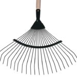Hrable R119.WH, 22 lamelové, na lístie, drôt, s násadou
