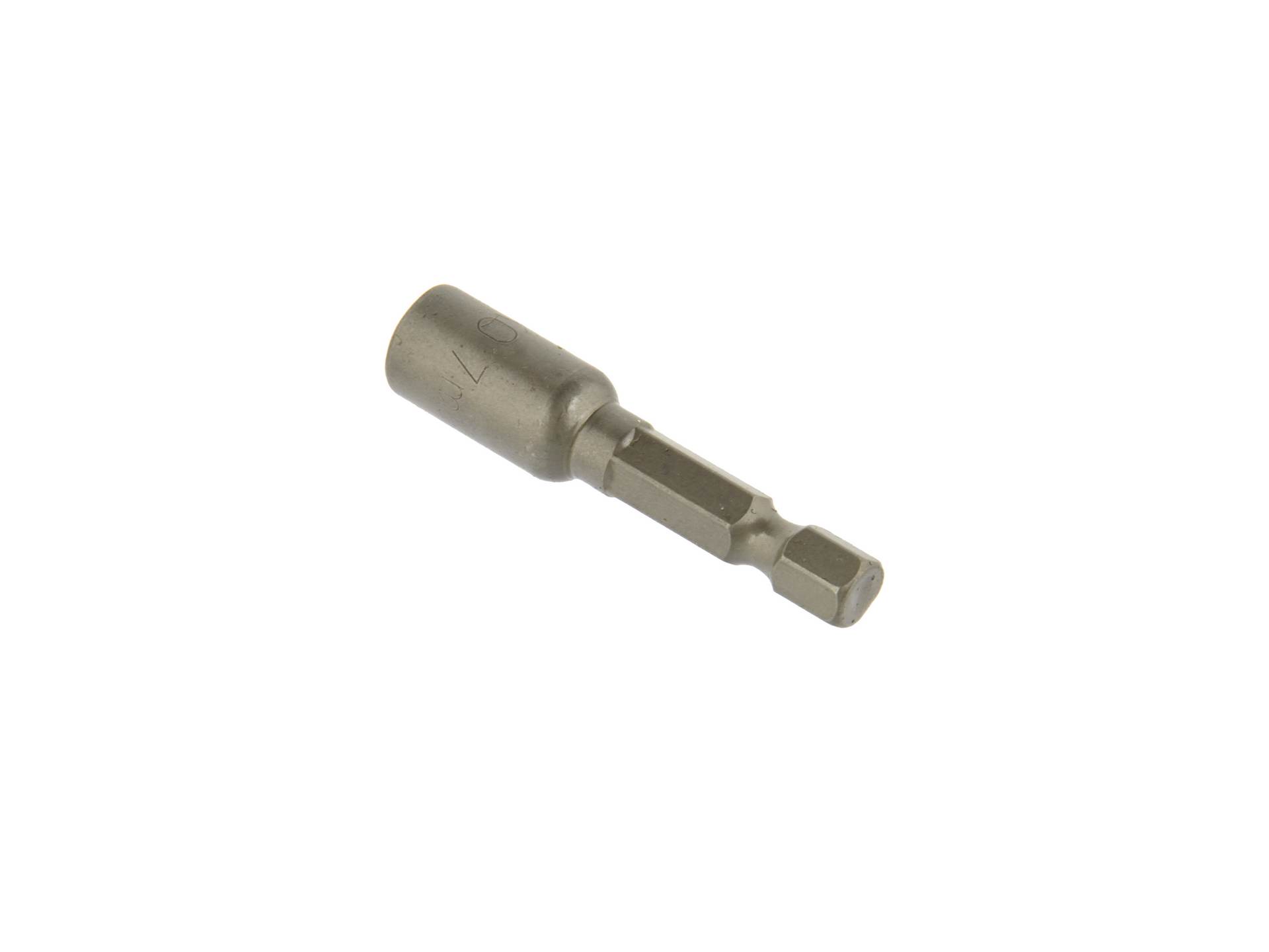 nasadka-magnetyczna-do-wkretow-7mmx48mm-1-4-200-3 Kľúč nástrčkový 7mm 1/4" G15000 – Obrázok 1